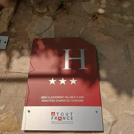 De 3*