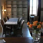 De