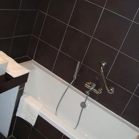 De Hotel 3*