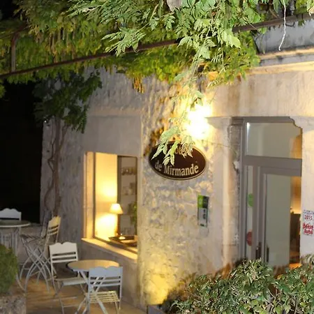 Hotel De 3*
