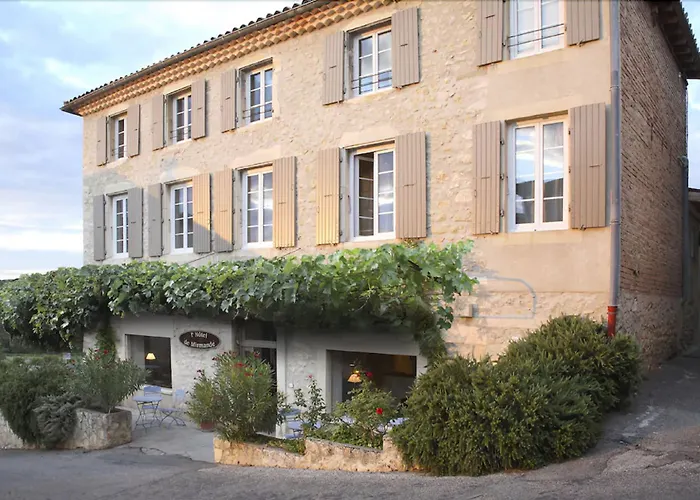 Hotel De 3*